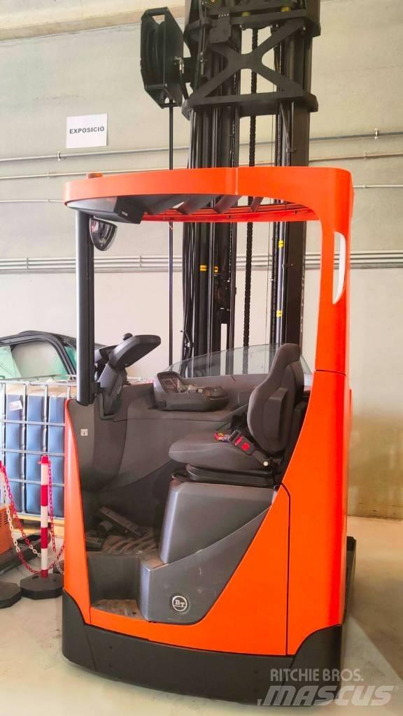 BT RR E 160 Stivuitor cu catarg retractabil