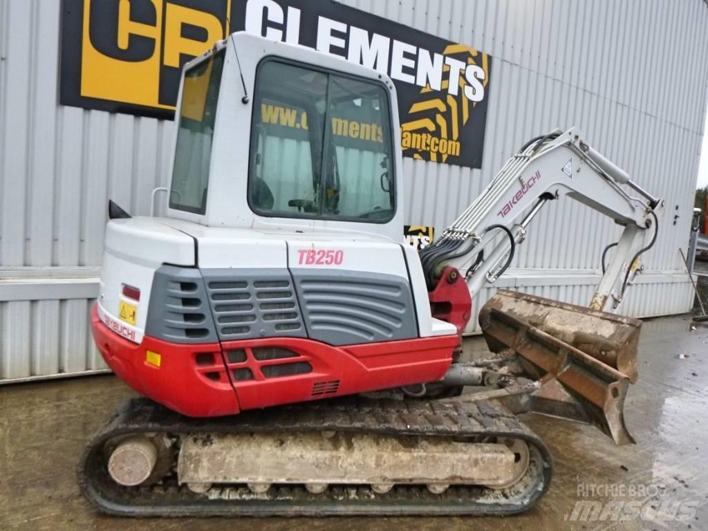Takeuchi TB250 Mini excavatoare < 7t