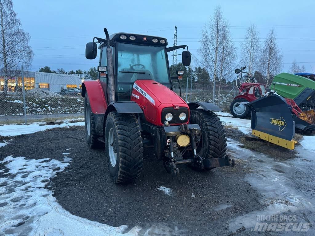 Massey Ferguson 5455 Tractoare