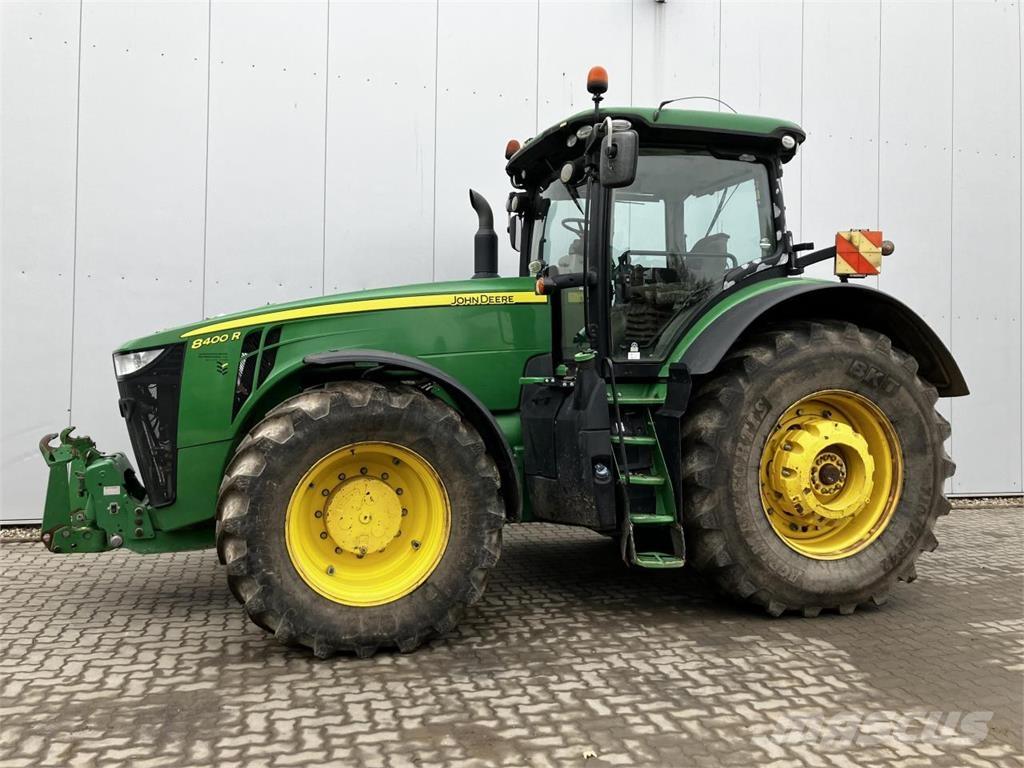 John Deere 8400R Tractoare