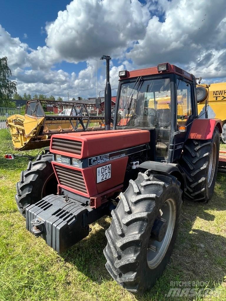 Case IH 1056 XL A Tractoare