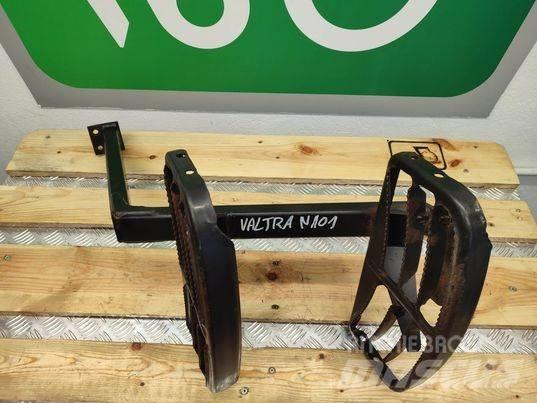 Valtra N 163 stair Cabine si interior