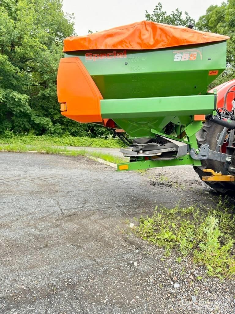 Amazone ZA-M 1501 Împrastierea mineralelor