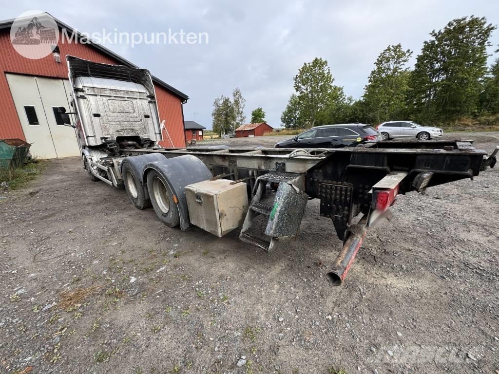 Scania R 730 LB Camion cabina sasiu