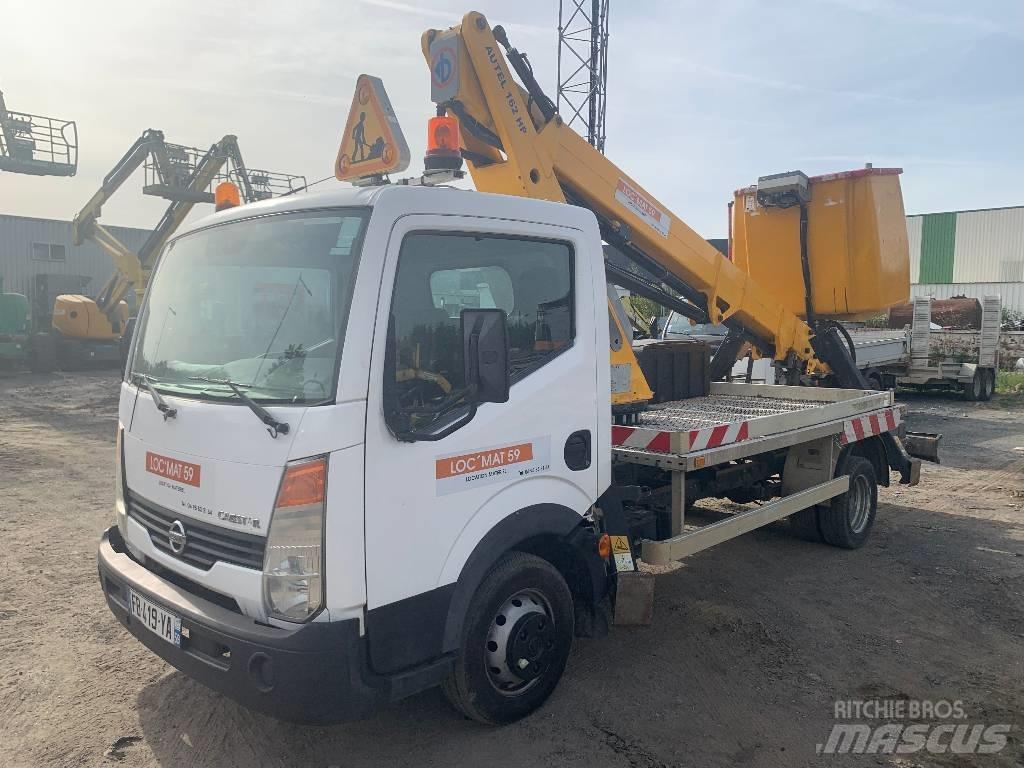 Nissan Cabstar Platforme aeriene montate pe camion