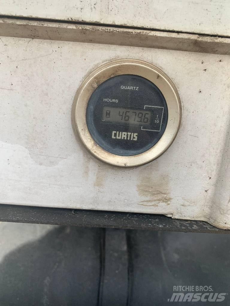 Nissan Cabstar Platforme aeriene montate pe camion