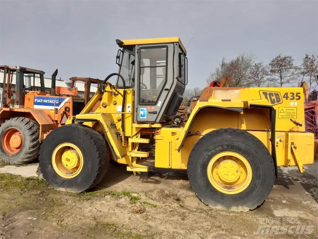 JCB 435 Incarcator pe pneuri