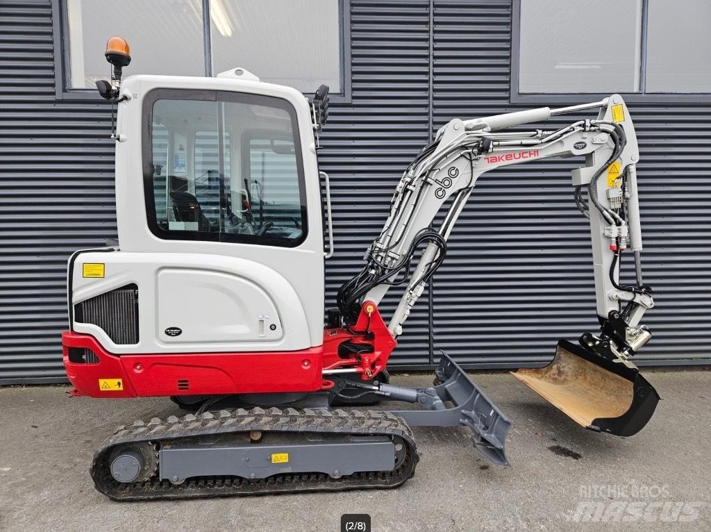 Takeuchi TB 225 Mini excavatoare < 7t