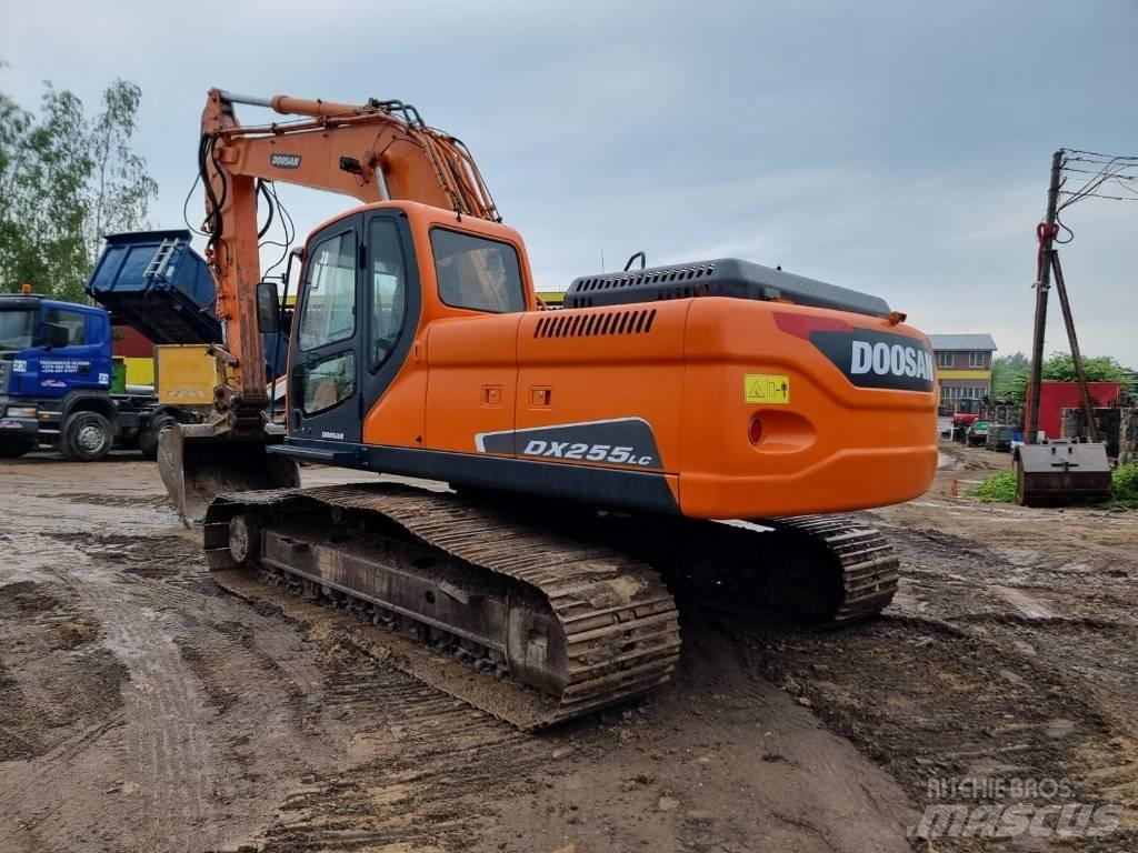 Doosan DX 255 LC Excavatoare pe șenile
