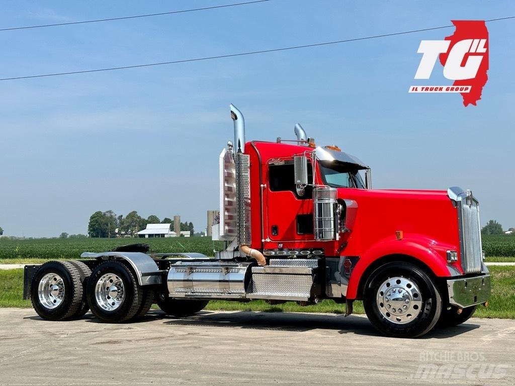Kenworth W900 Autotractoare