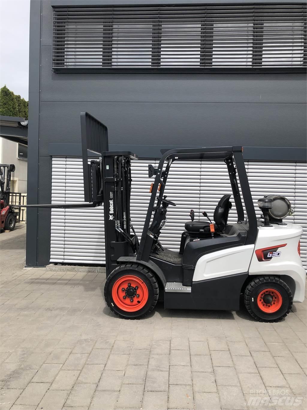  G30 NXP Stivuitor GPL