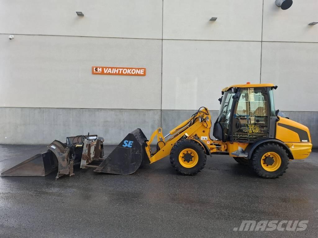 JCB 406 Incarcator pe pneuri