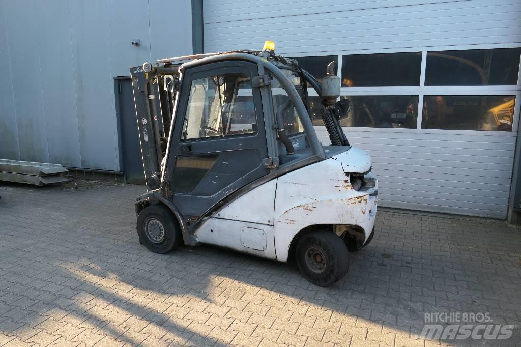 Linde H 30 D Stivuitor diesel