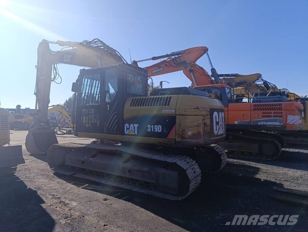 CAT 319D Excavatoare pe șenile
