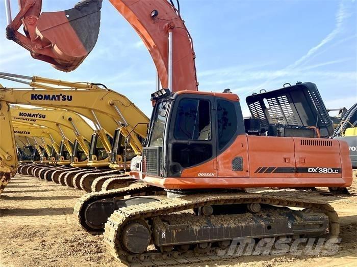 Doosan DX 380 LC Excavatoare pe șenile
