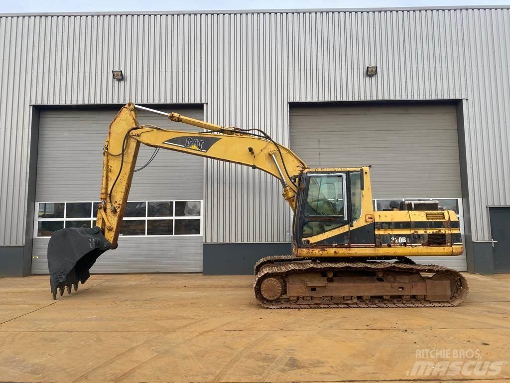 CAT 320BL Excavatoare pe șenile
