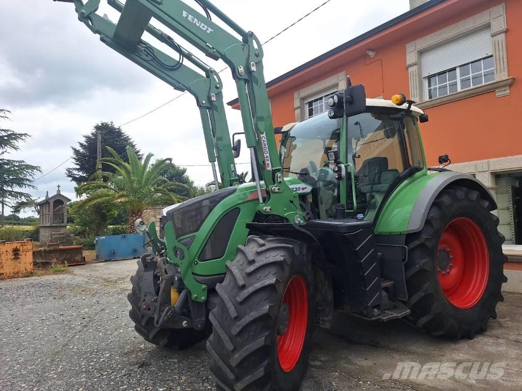 Fendt 720 Vario Tractoare