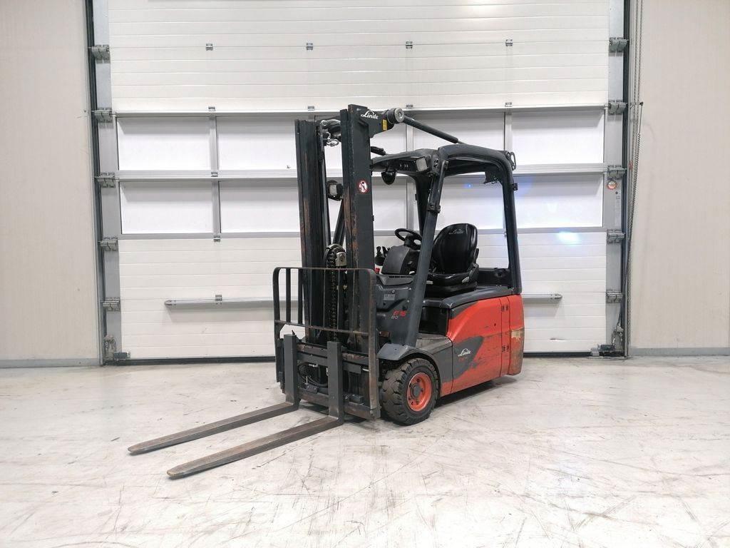 Linde E16-02 Stivuitor electric