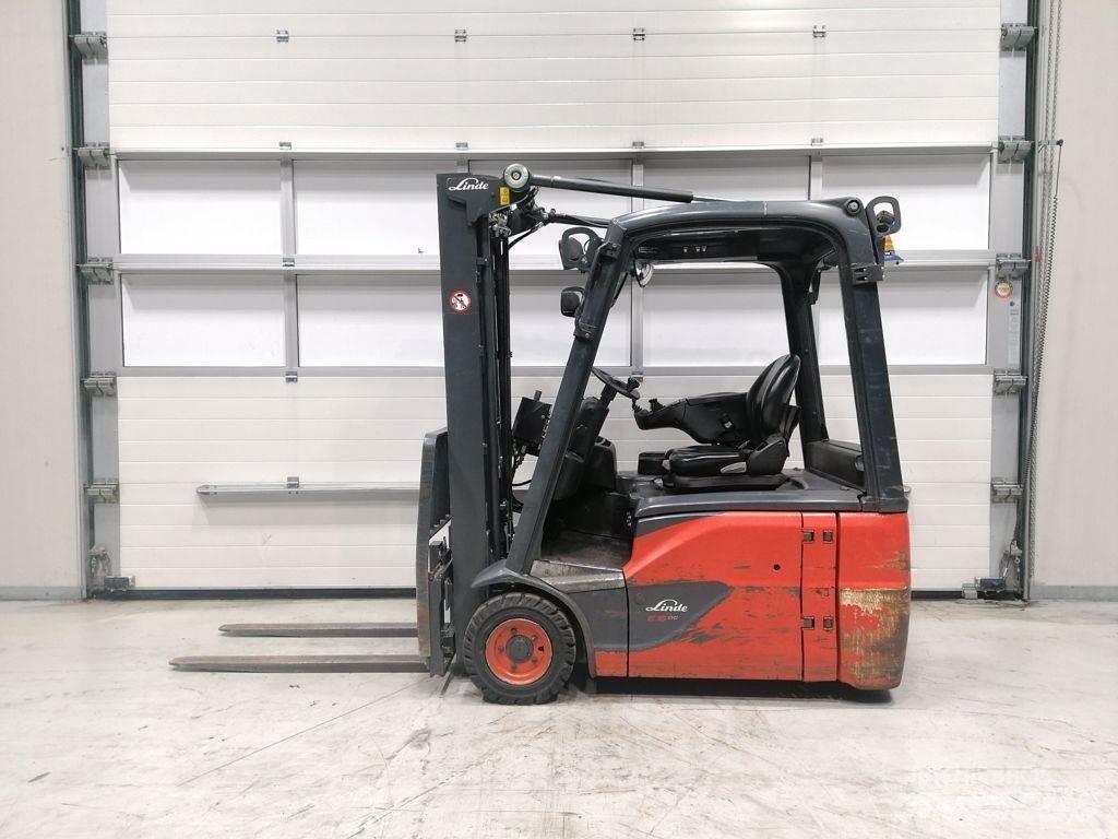 Linde E16-02 Stivuitor electric