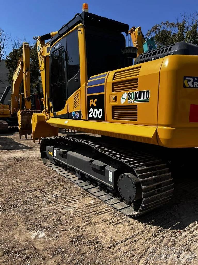 Komatsu PC 200-8N1 Excavatoare pe șenile
