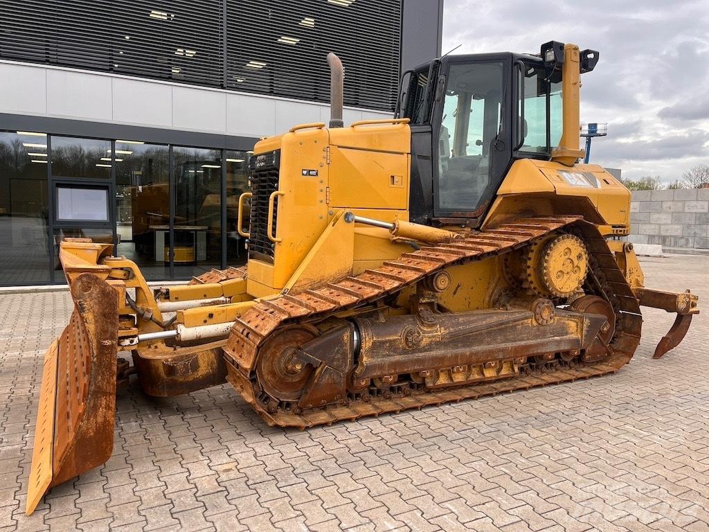 CAT D6N XL Buldozere pe senile