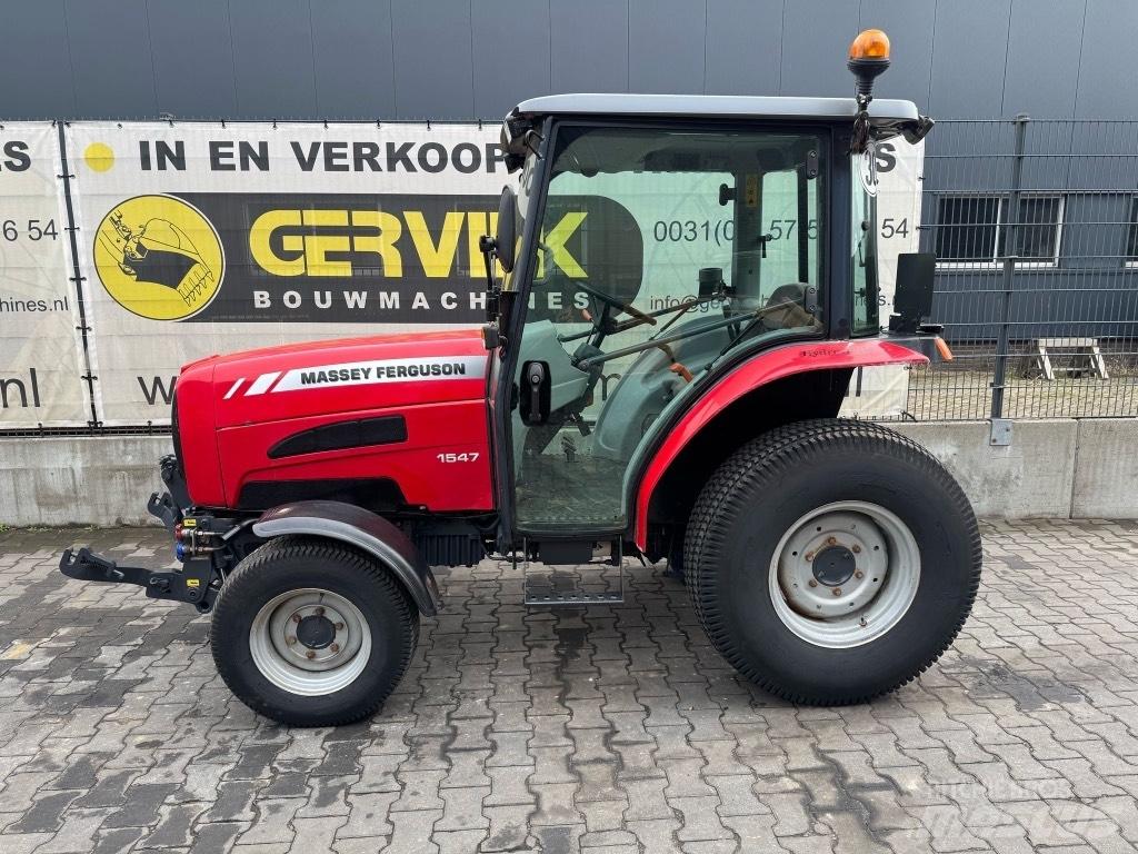 Massey Ferguson 1547 Tractoare