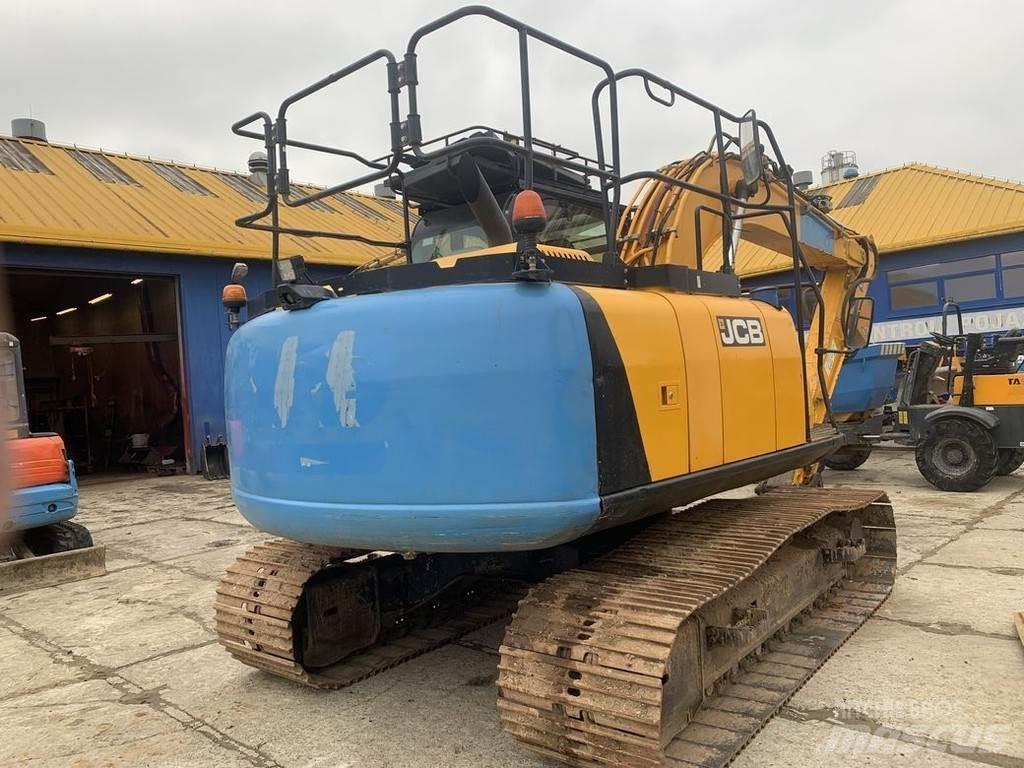 JCB JS130 Excavatoare pe șenile
