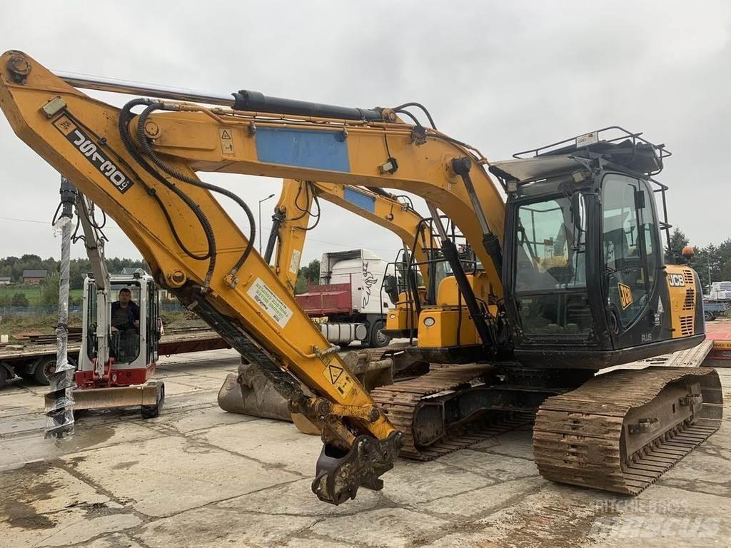 JCB JS130 Excavatoare pe șenile
