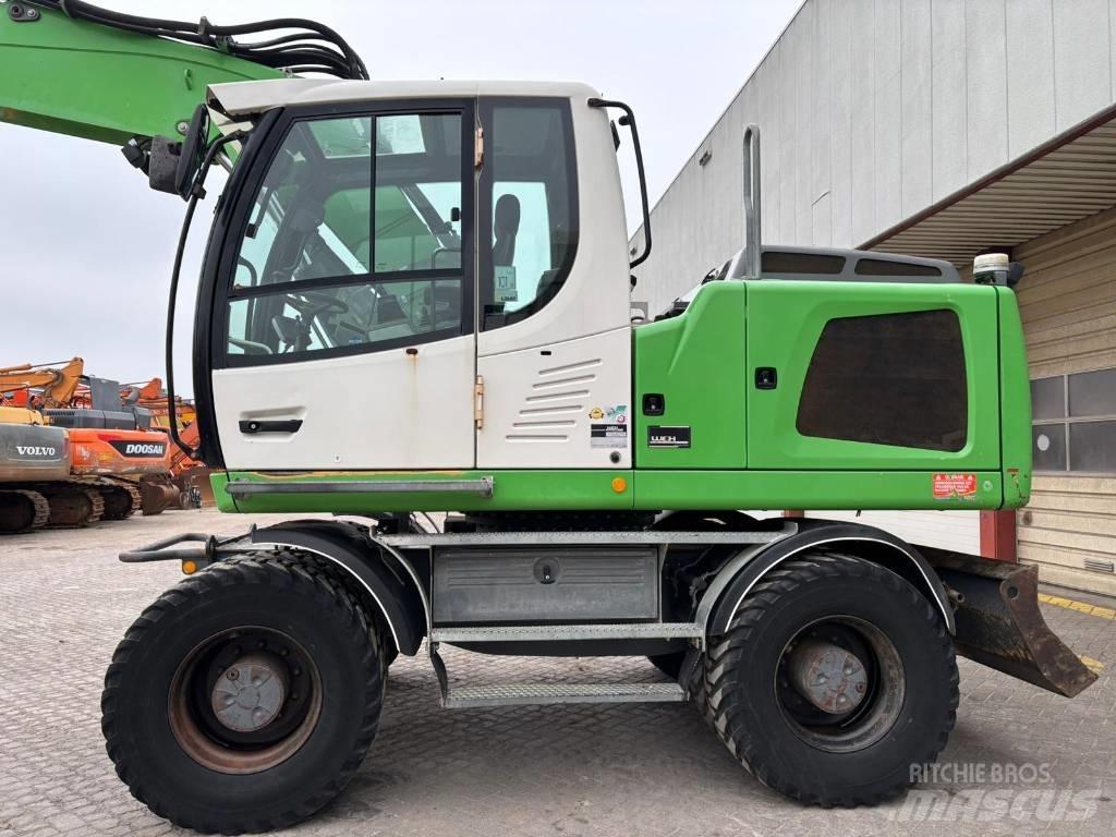Liebherr A 918 Excavatoare cu roti