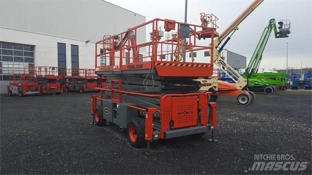 SkyJack 9250RT Platforme foarfeca