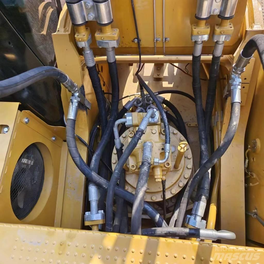 CAT 336 Excavatoare pe șenile
