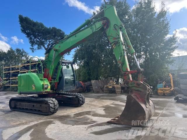 Hitachi ZX 135 Excavatoare pe șenile
