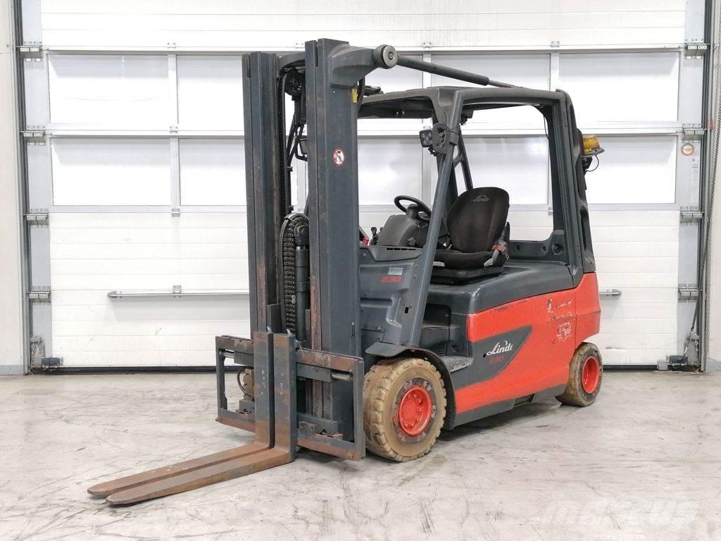 Linde E30L-01 Stivuitor electric