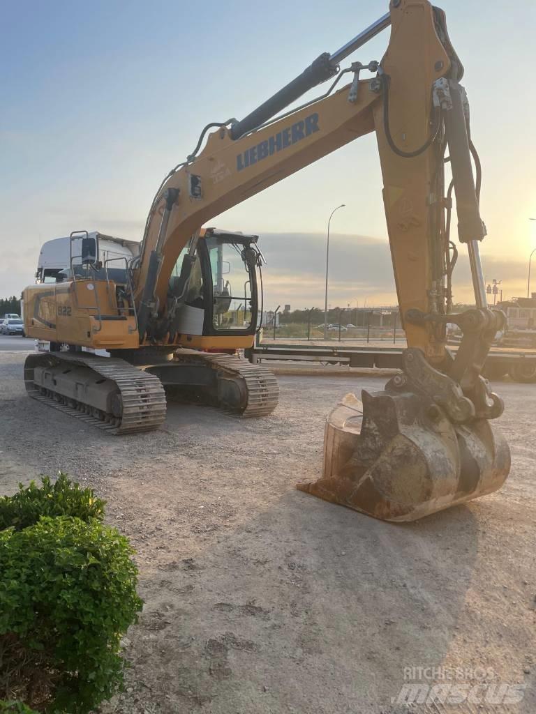 Liebherr R922 NLC Excavatoare pe șenile
