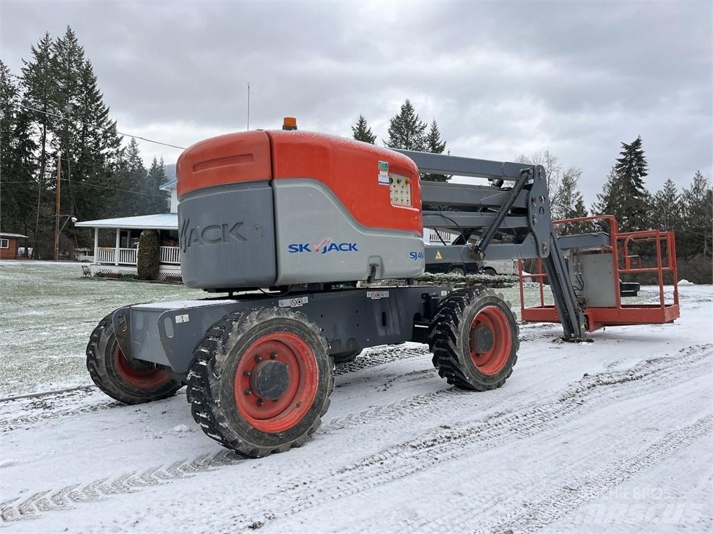 SkyJack SJ 46 AJ Nacele cu brat articulat
