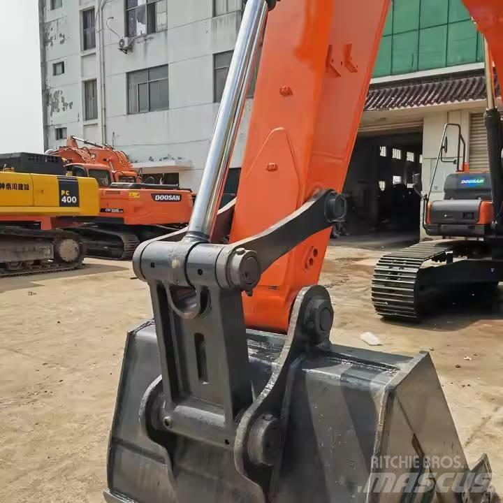 Doosan DX340LC-9C Excavatoare pe șenile
