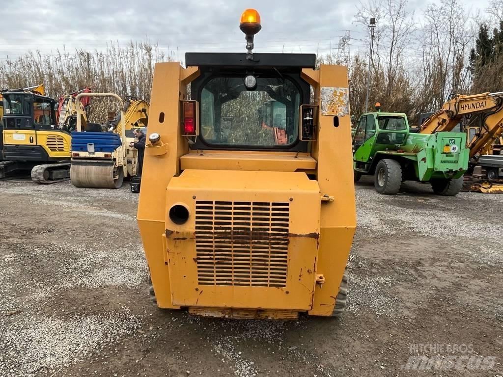 CASE 1840 Mini incarcator