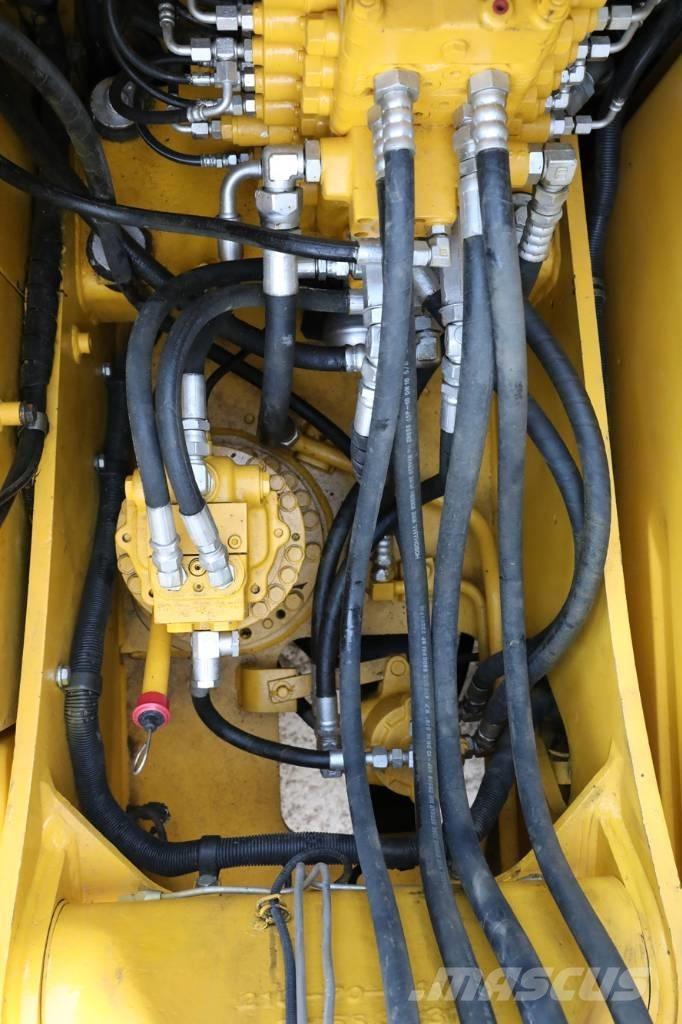 Komatsu PC 130-7 Excavatoare pe șenile
