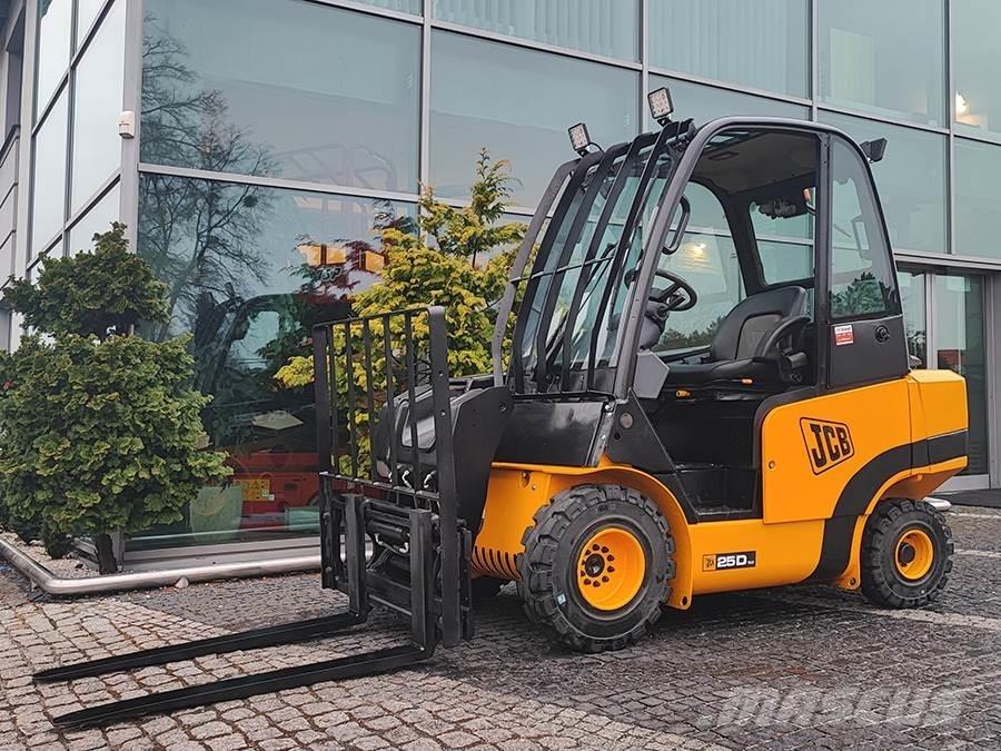 JCB TLT25D Stivuitor diesel