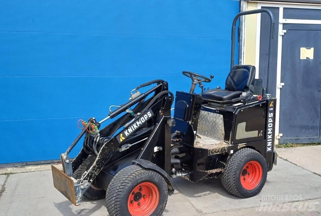 Knikmops KM 100 Incarcator pe pneuri