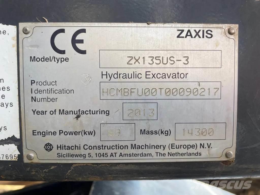 Hitachi ZX135US-3 Excavatoare pe șenile
