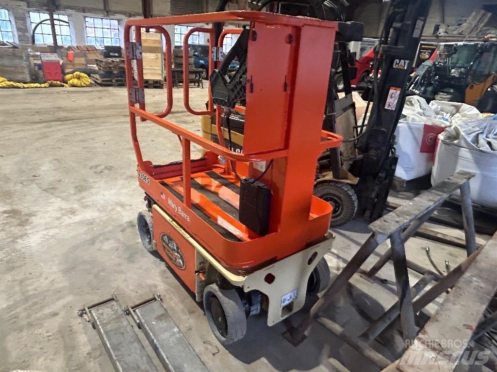 JLG 1230 ES Ascensoare verticale catarg