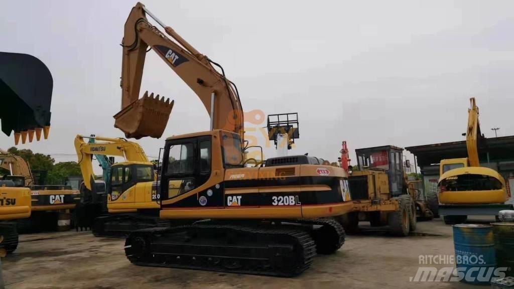 CAT 320 B Excavatoare pe șenile
