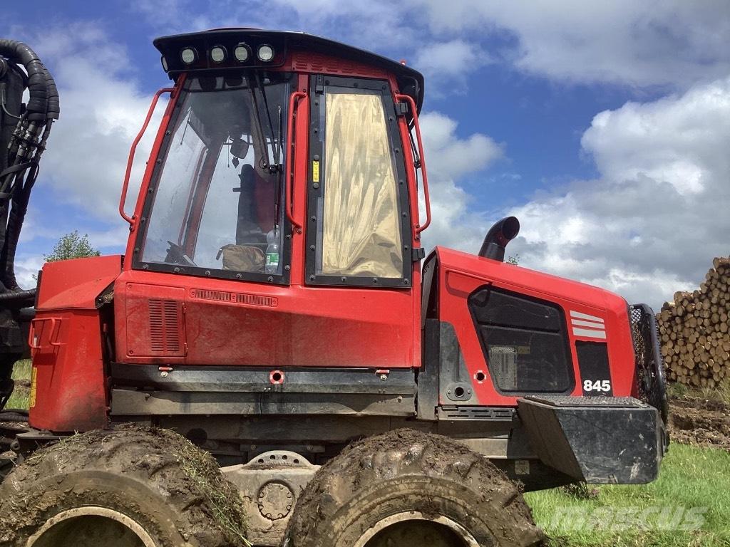 Komatsu 845 Transportoare