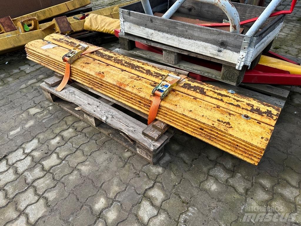 CAT 140 G Gredere