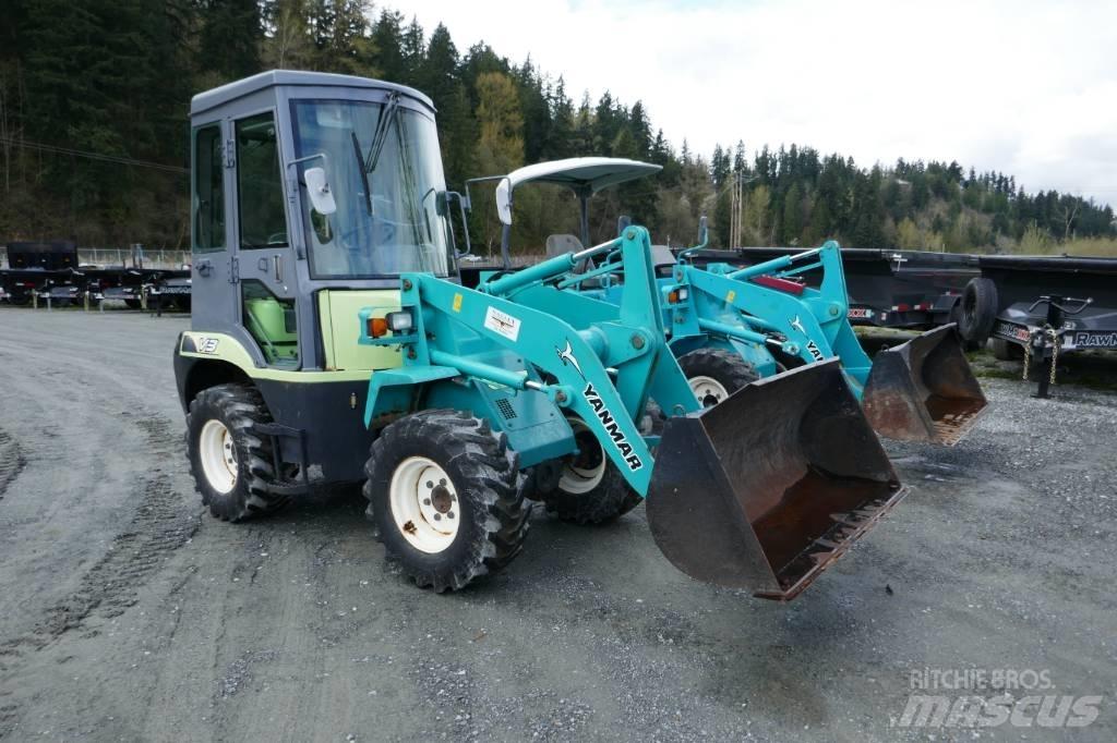 Yanmar V3-5B Incarcator pe pneuri