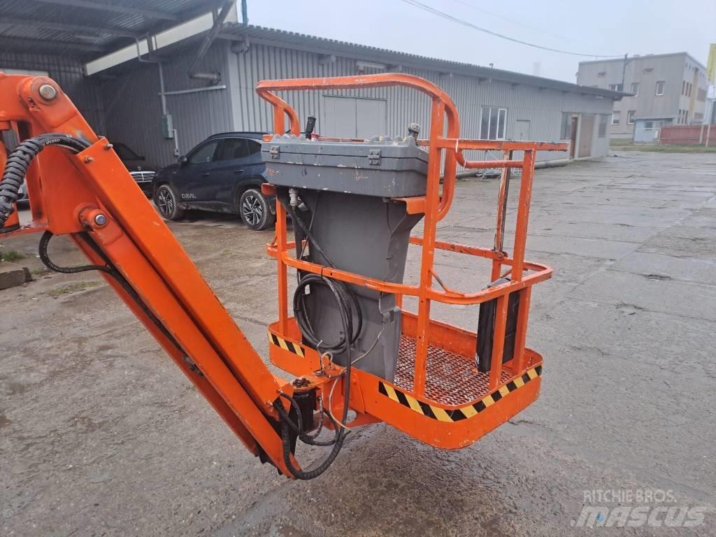 JLG E 300 AJP Nacele cu brat articulat