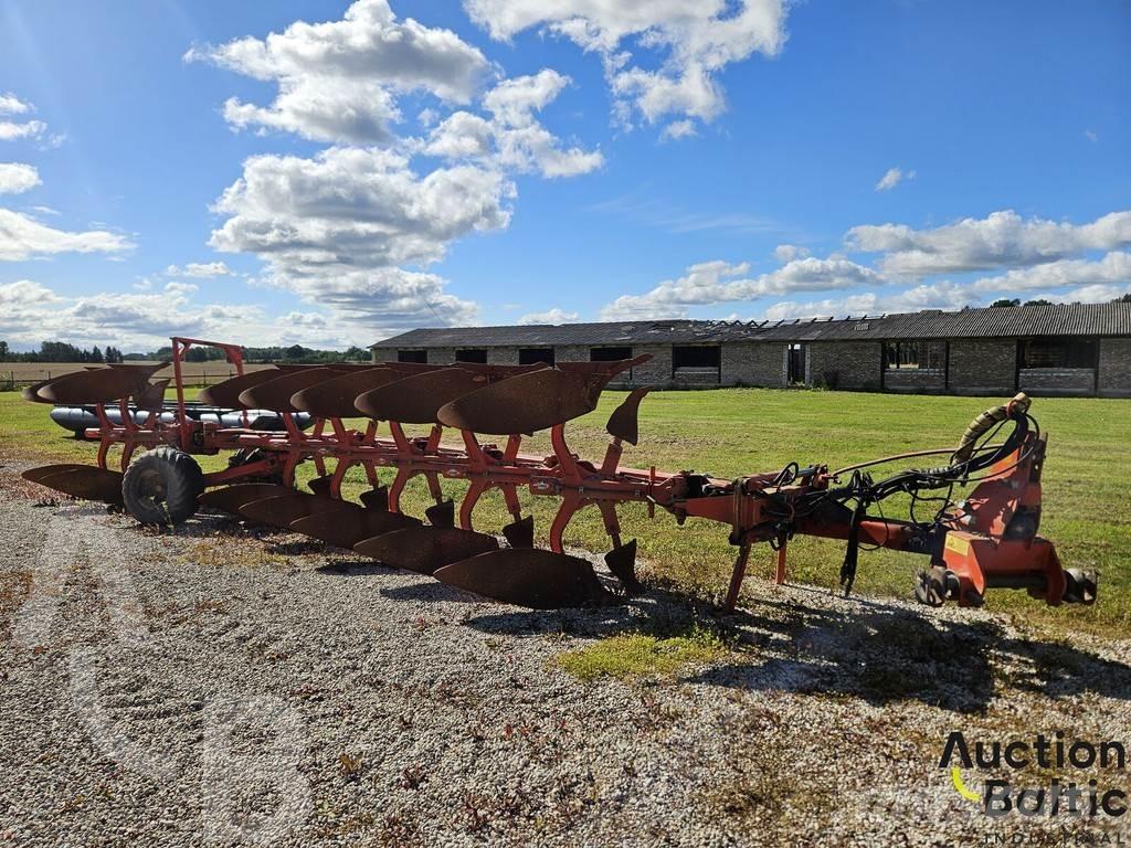 Kuhn SPVM 6 NSH Pluguri reversibile