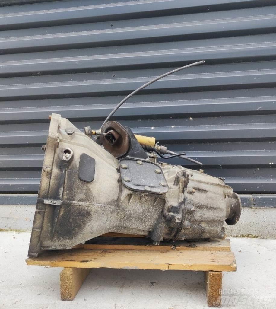 ZF 6S300 Cutii de viteze