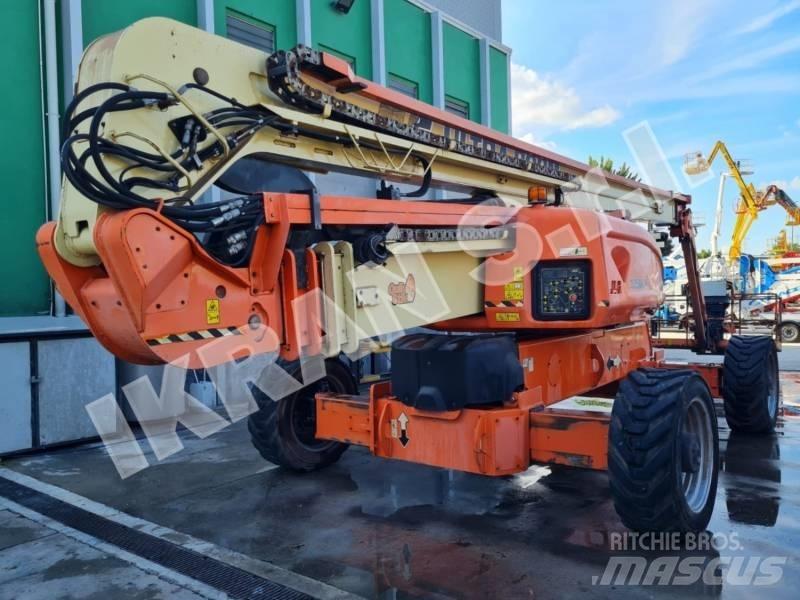 JLG 1250 AJP Nacele cu brat articulat